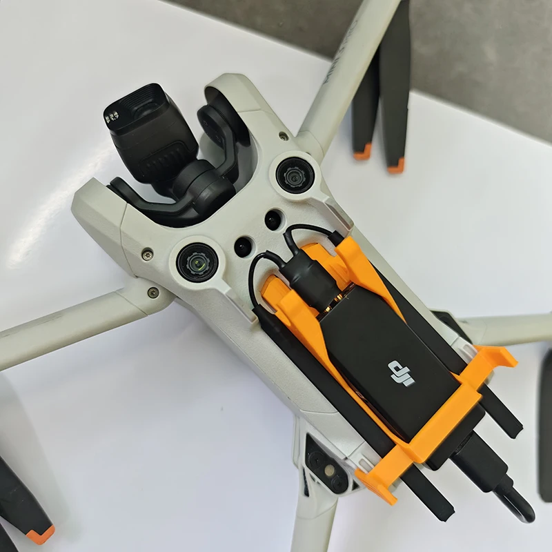 كتيفة ثابتة لوحدة DJI الخلوية  - مراجعة Drone Strobe Light وسعره